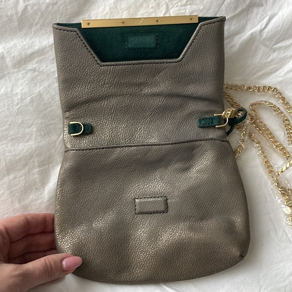 B Brian Atwood Crossbody bag - BNWOT + dust bag - Picture 3 of 3